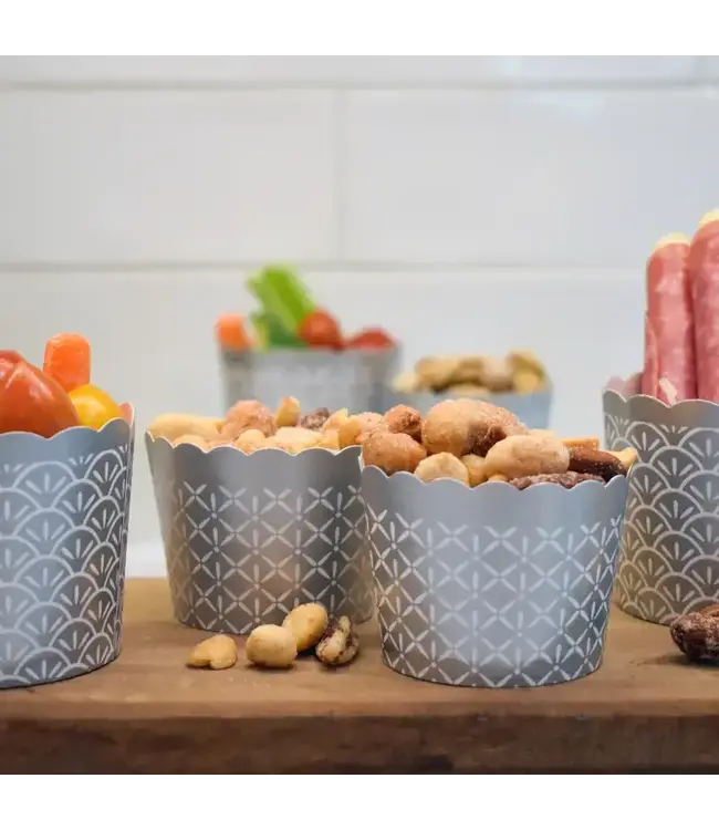 SWEET DIVIDE Small 3 oz Disposable Baking & Snack Cups - Silver - 25 Pk