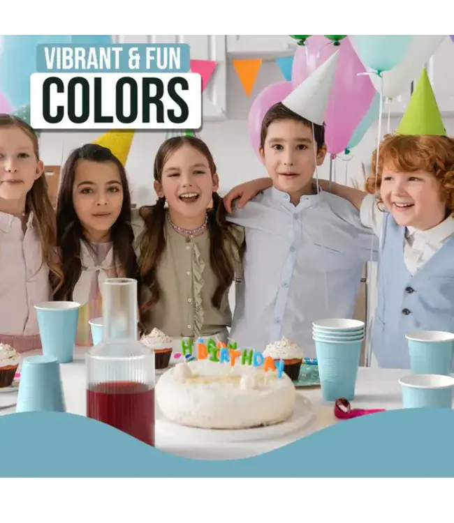 CROWN DISPLAY 18 oz. Light Blue Plastic Cups - 50 Ct.