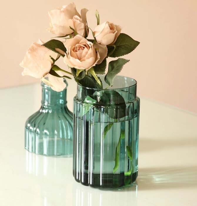 Ribbed Glass Vase | Metropolitan Elegance