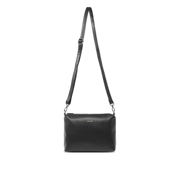 Sarah Black Faux Leather Chain Tote Bag – Luxe Volition