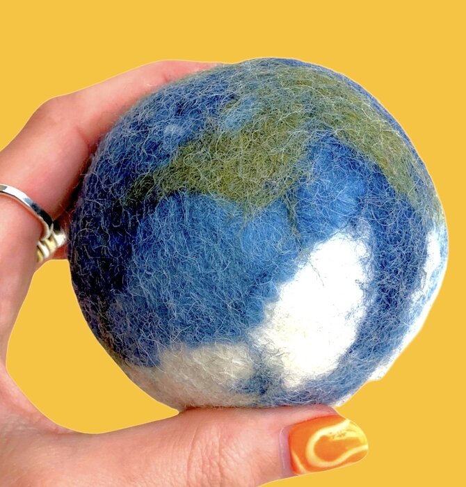 Dryer Ball | Earth Globe | Blue Green