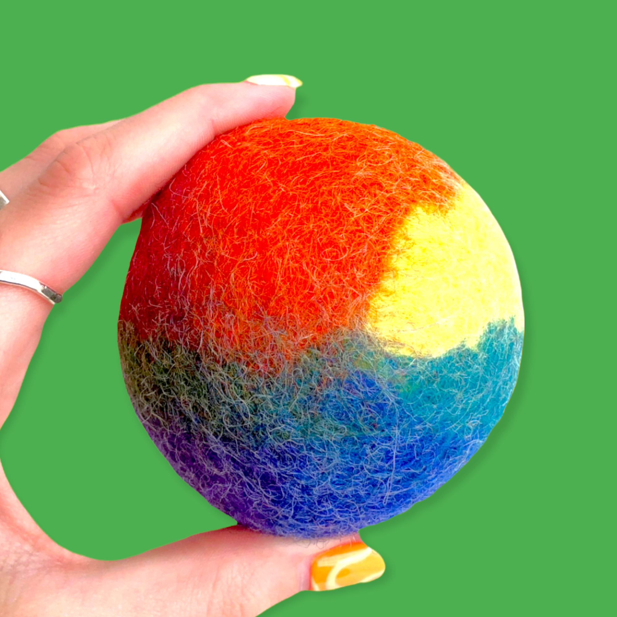 https://cdn.shoplightspeed.com/shops/626275/files/45681685/plenty-made-dryer-ball-beach-ball-multicolor.jpg