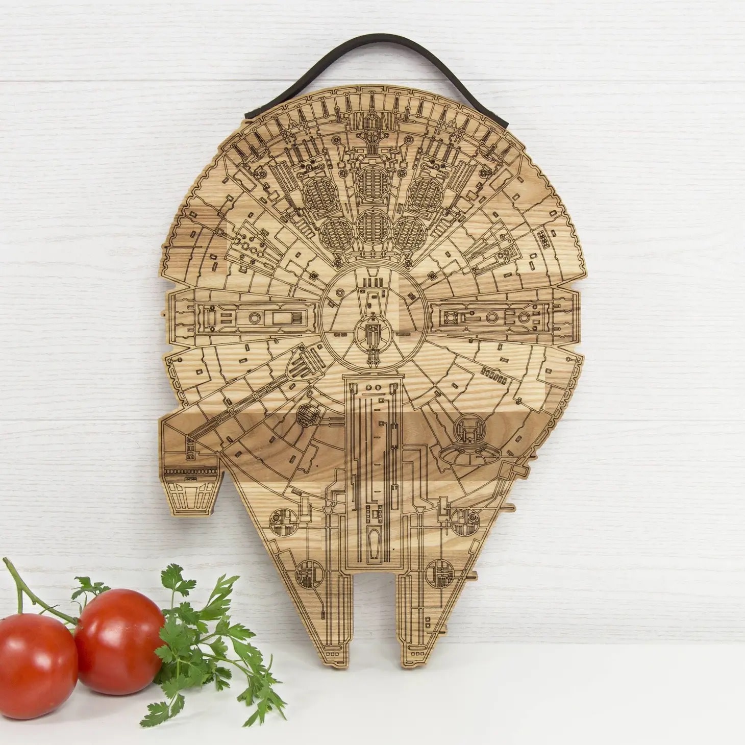 Millennium Falcon Bamboo Cutting Board- Star Kitchen Accessories Wars,  Charcuterie Board, Christmas Gifts for Men, Personalized Handmade Wood  Engraved