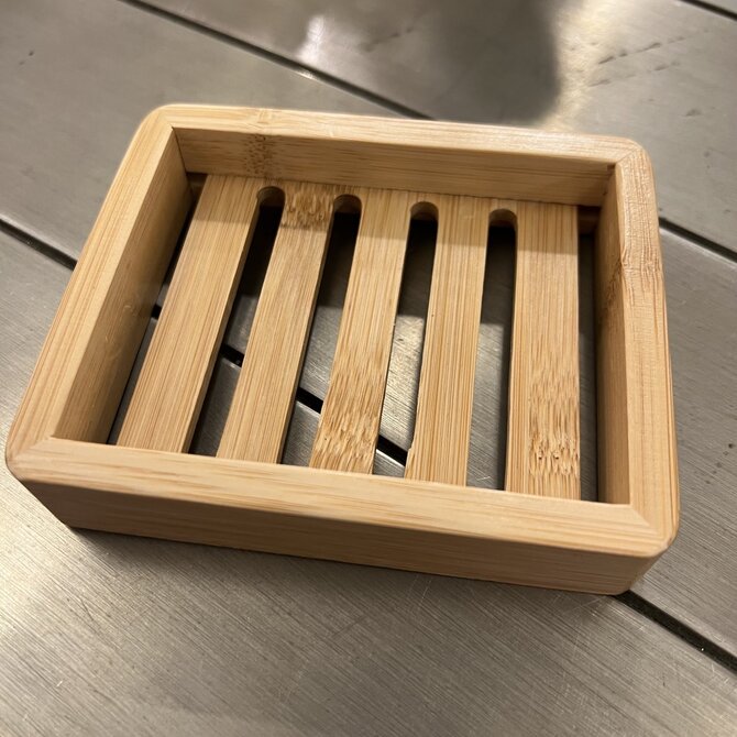 https://cdn.shoplightspeed.com/shops/626275/files/52985952/670x670x1/dhgate-soap-dish-natural-bamboo-large-shelf.jpg