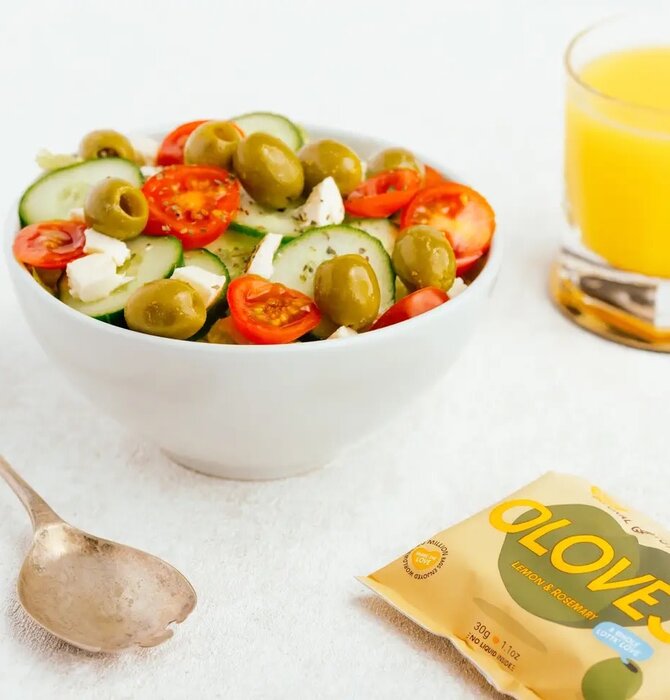 Snack | Olives ("Oloves")