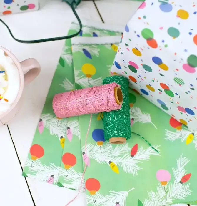 Wrapping Paper | 2-Sided Eco | Boughs/Twinkle Confetti