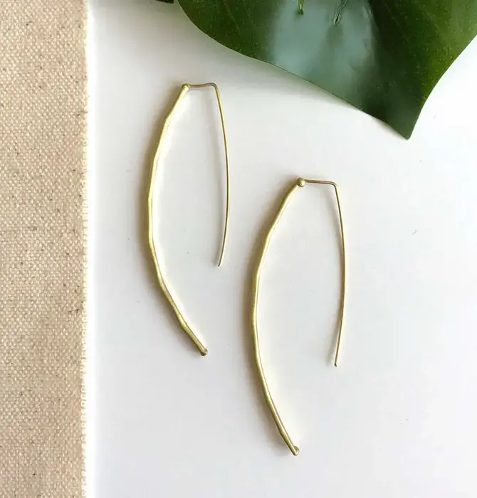 Earrings | Leila Linear | Gold