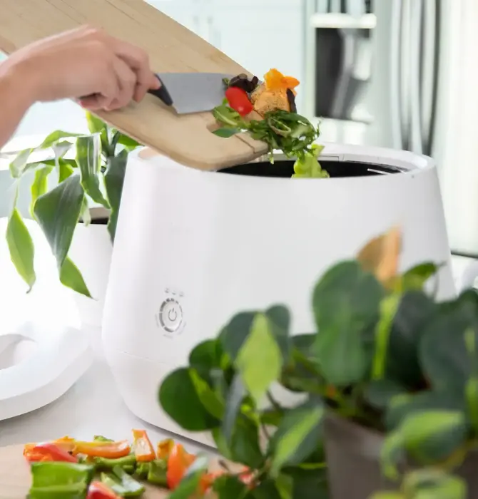 Kitchen Composter | Lomi Smart Waste™
