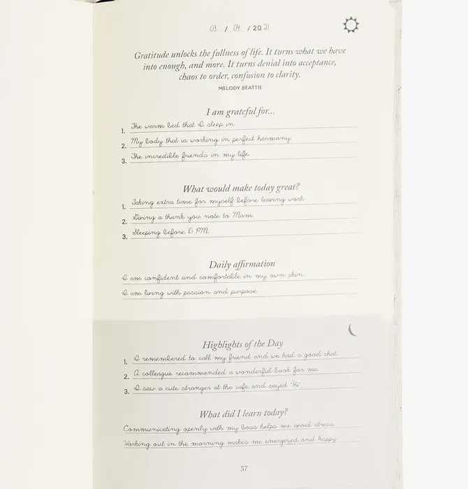 Book | Five Minute Journal | Daily Gratitude | Black