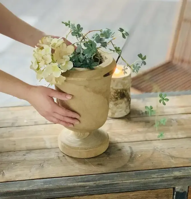 Vase | Footed | Hand-Carved Paulownia Wood