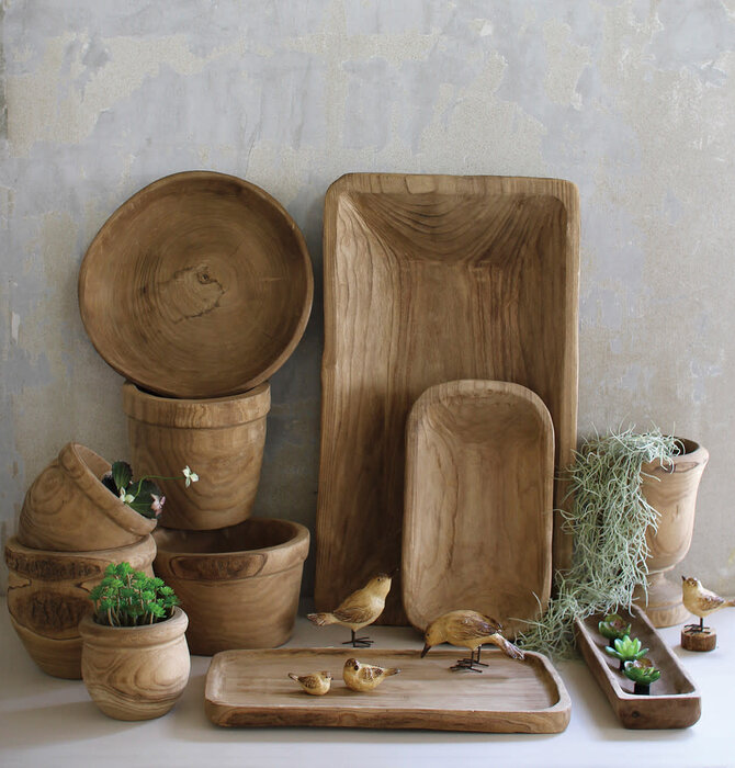 Vase | Footed | Hand-Carved Paulownia Wood