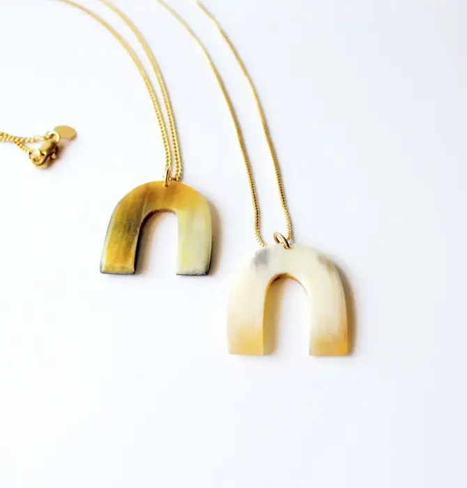 Necklace | White Pendant