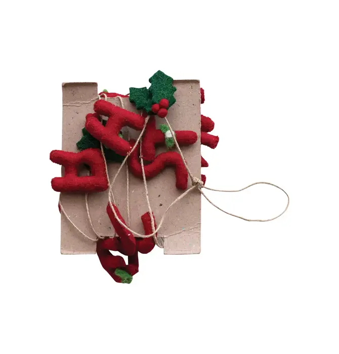 Garland | Wool Felt | "Merry Christmas" | Bubble Letters | Holly + Berries
