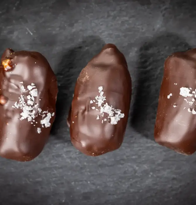 Snack | Dates | Chocolate Covered