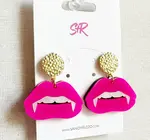 Earrings | Vampire Dangle