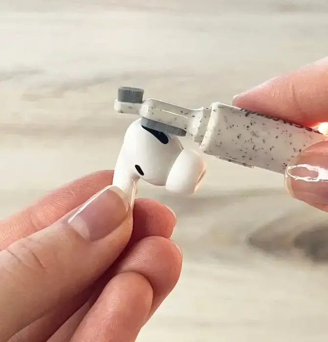 Tool | Tiny Earbud Cleaner | Natural
