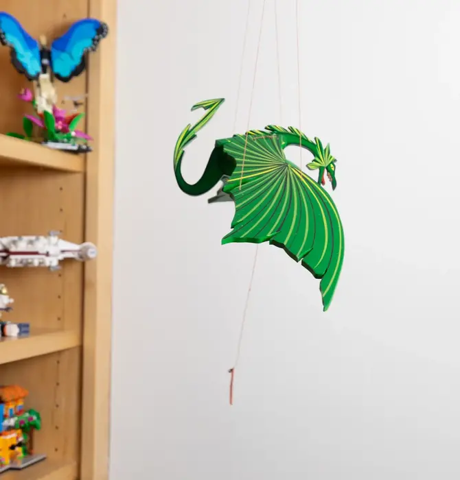 Mobile | Flying | Dragon Green