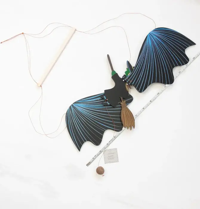 Mobile | Flying | Witch