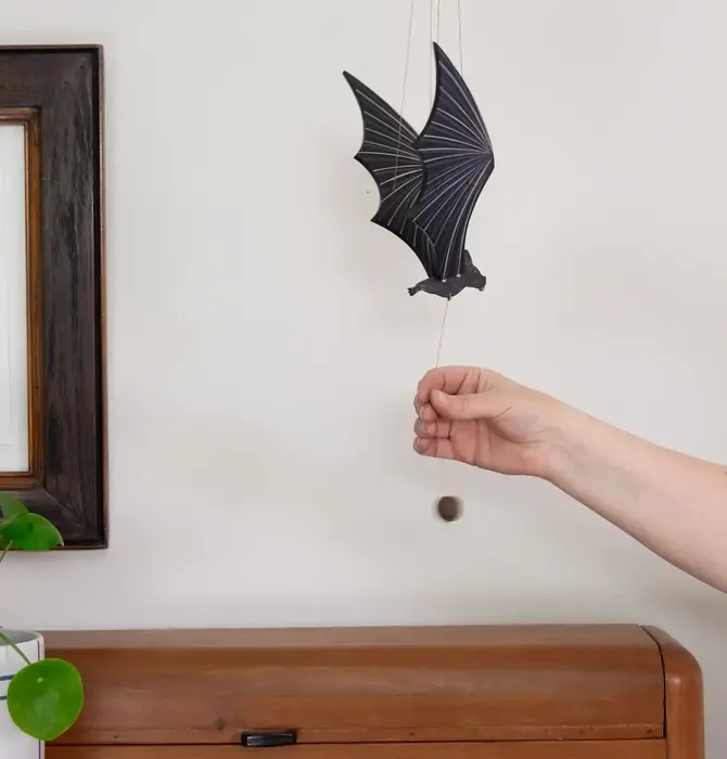 Mobile | Flying | Bat
