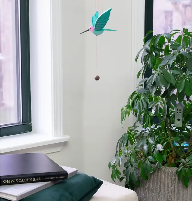 Mobile | Flying | Hummingbird Pink