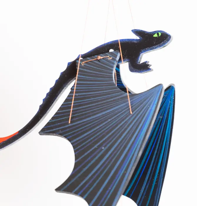 Mobile | Flying | "Toothless" Black Dragon