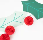 Garland | Honeycomb Holly