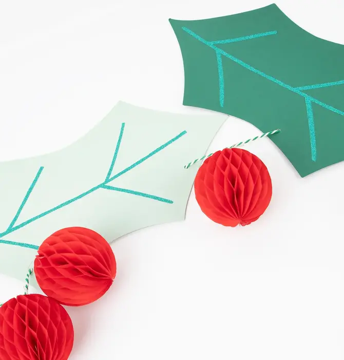 Garland | Honeycomb Holly