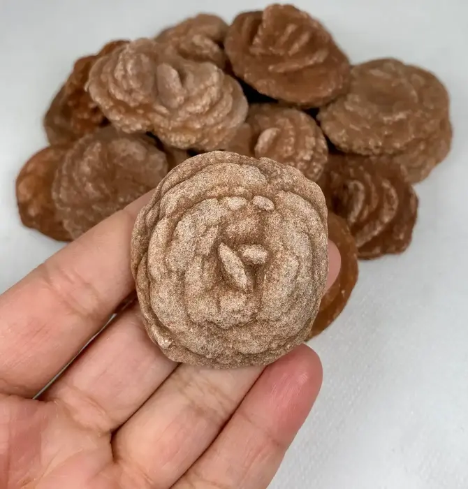 Tchotchke | Rose Rock | Regular