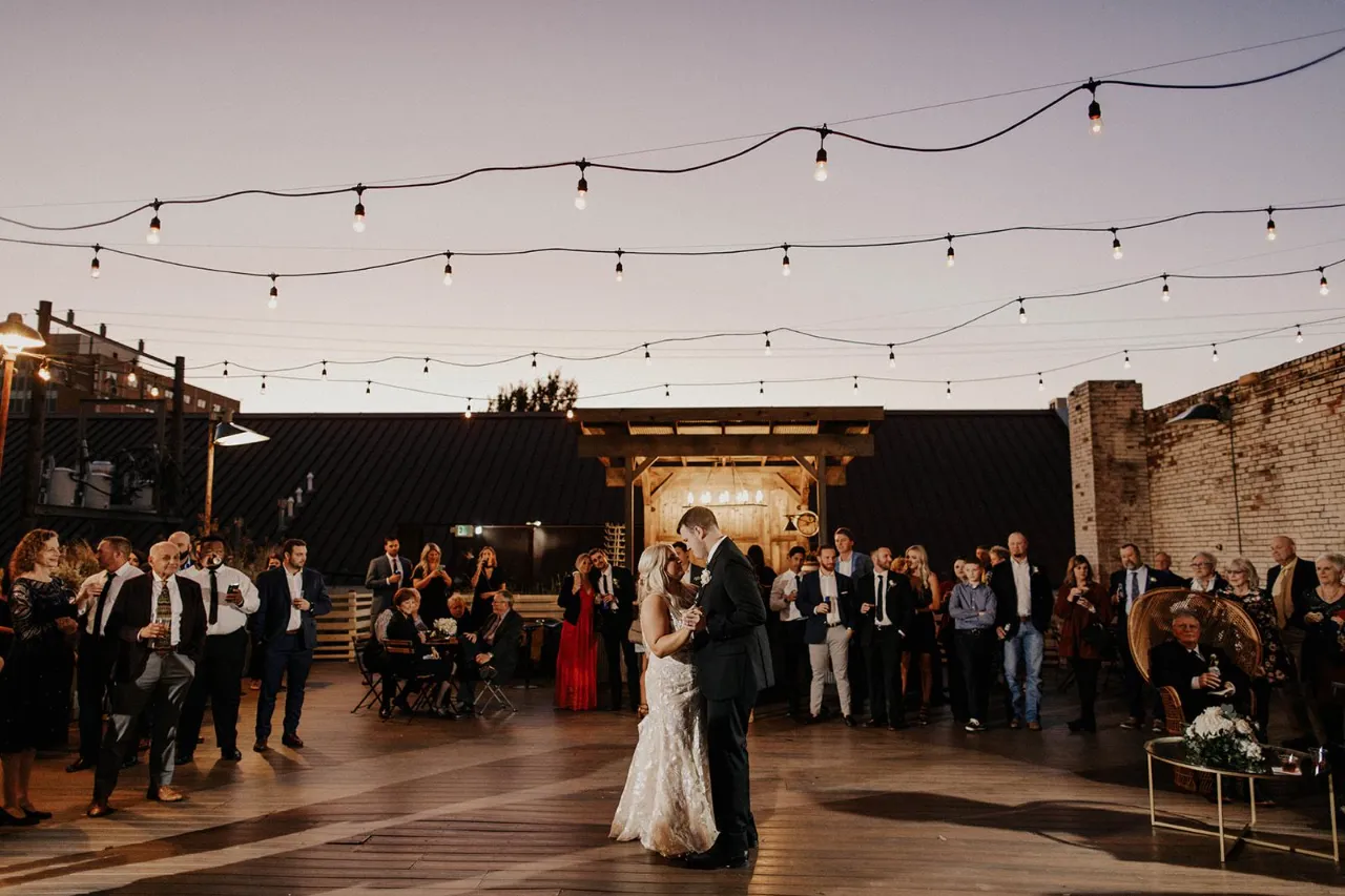 Rooftop Wedding Planning: Essential Tips for Stress-Free Organizing