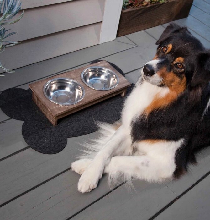 Pet Placemat | Recycled Rubber | Large Bone | Black