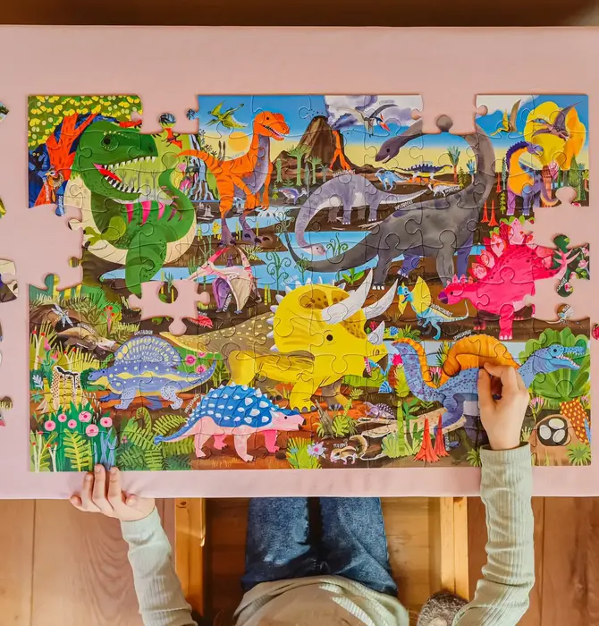 Puzzle | 100-Piece | Land of Dinosaurs