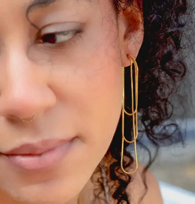 Earrings | Hannah Dangle Loops | 18KGP