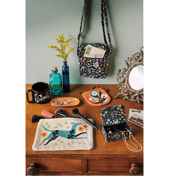 Zipper Pouch | Half Moon | Dogwood