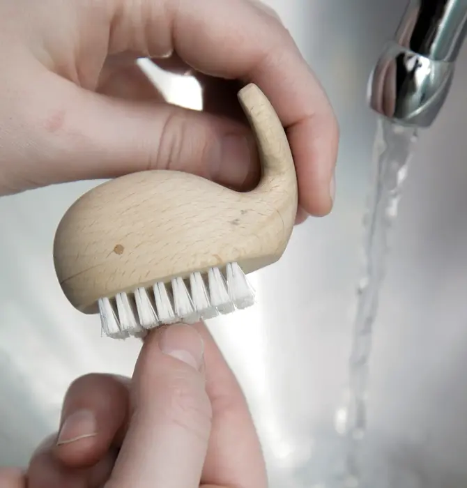 Tool | Nail Brush | Wooden Whale