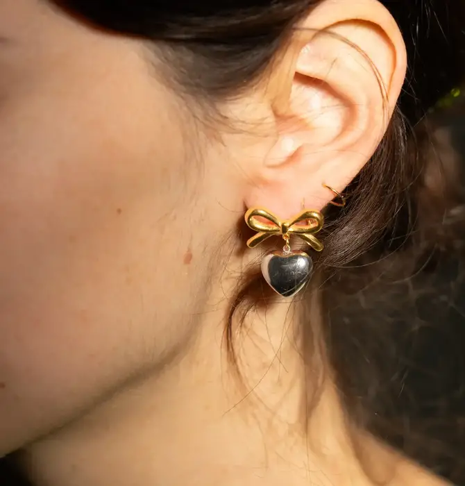 Earrings | Effie Bow + Heart Mixed Metal Stud | 18KGP