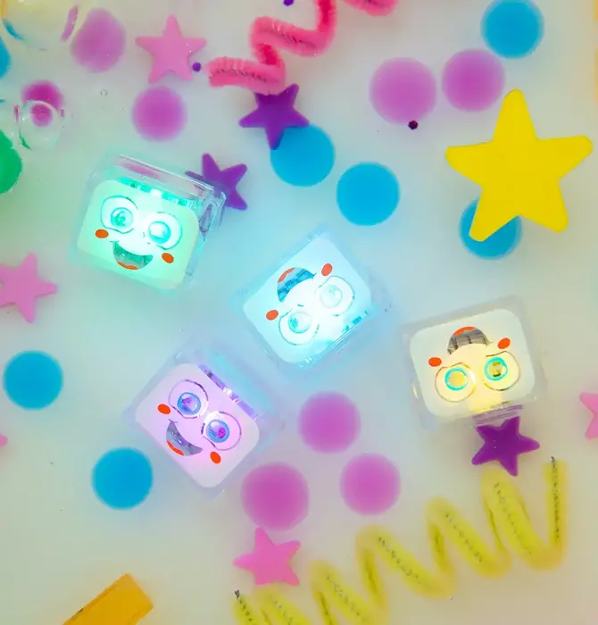 Toy | Light Up Cubes | Party Pal