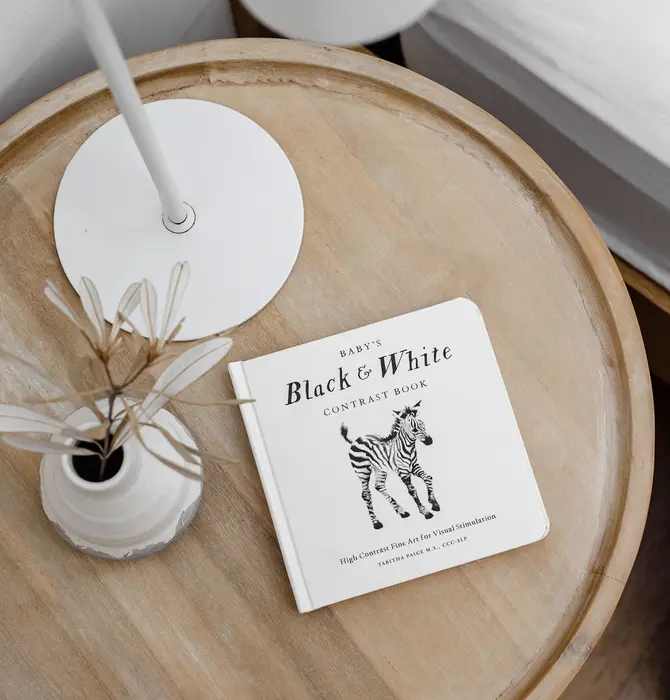 Book | Baby's Black & White Contrast