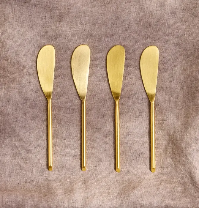 Knife | Thin Serving Spreader | Gold-Tone