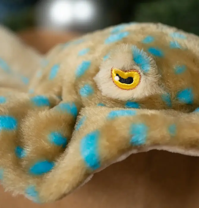 Toy | Animal Plush | Earth Keeperz | Stingray Blue Spotted