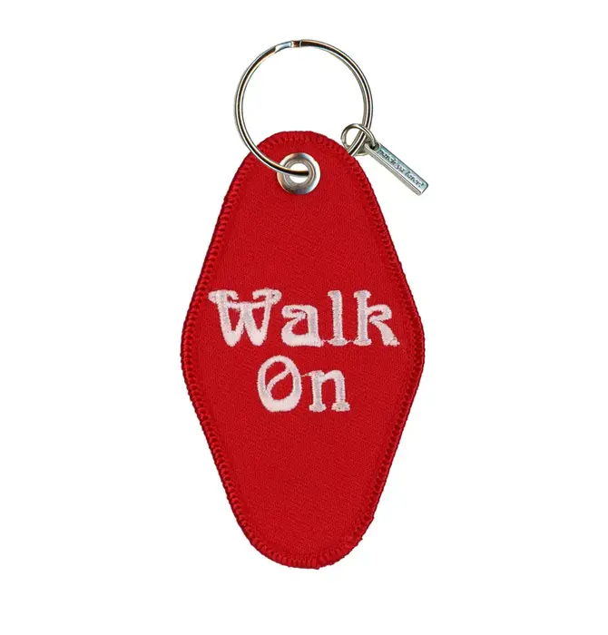 Keychain | Embroidered | Walk On (Daisy)