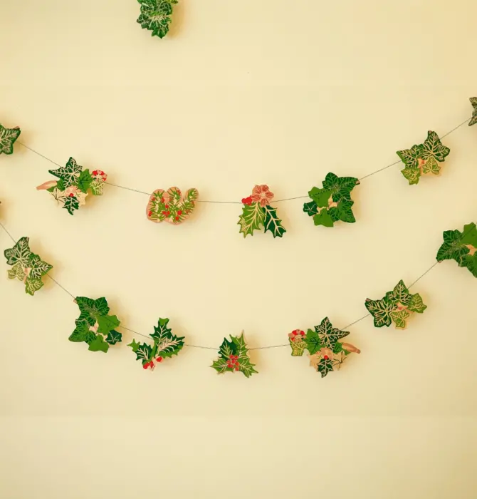 Garland | Recycled Cotton Paper | Holly & Ivy