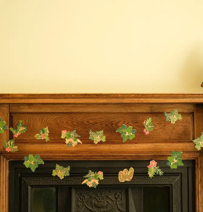 Garland | Recycled Cotton Paper | Holly & Ivy
