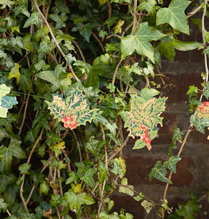 Garland | Recycled Cotton Paper | Holly & Ivy