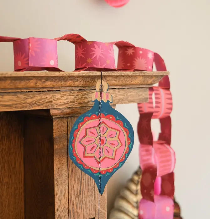 Garland | Recycled Cotton Paper | Bauble Ornaments