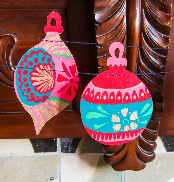 Garland | Recycled Cotton Paper | Bauble Ornaments