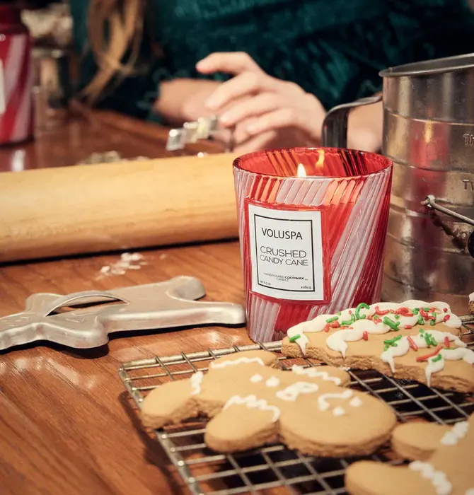 Candle | Crushed Candy Cane