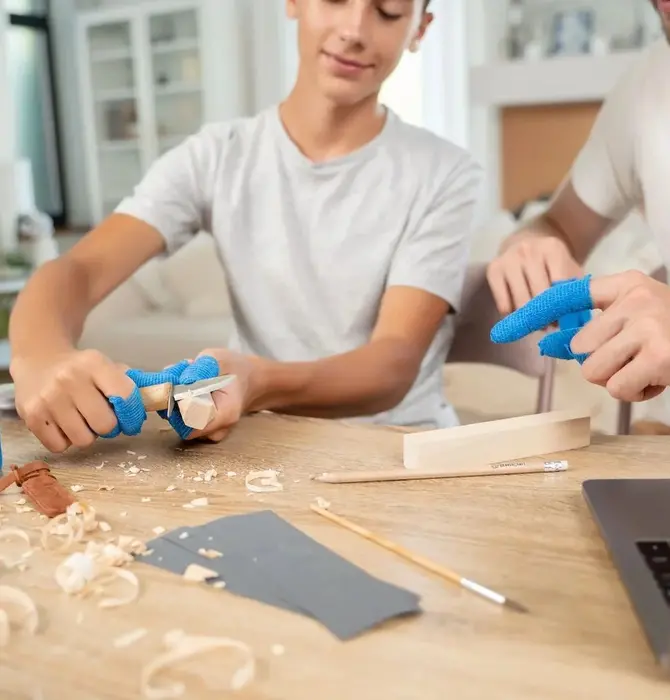 Kit | Carving | Spruce Tree