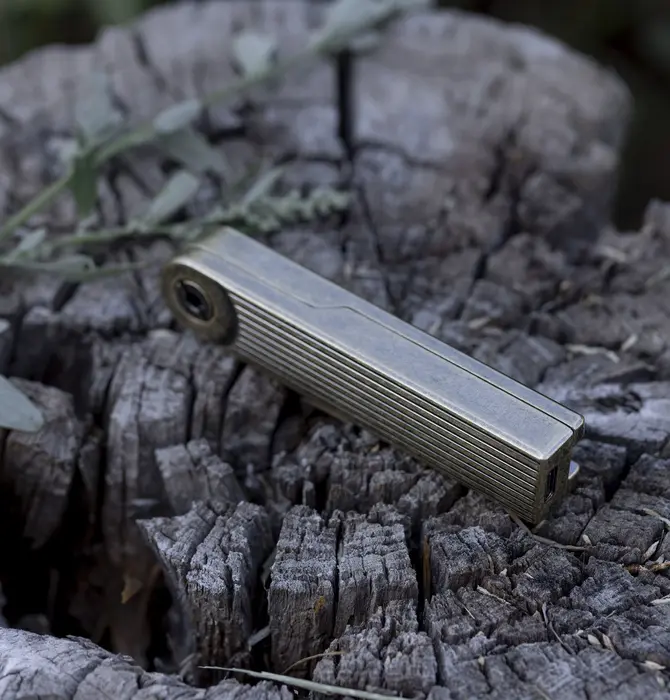 Lighter | Pivot Arc | Rechargeable