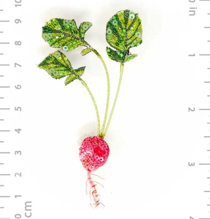 Brooch Pin | Red Radish