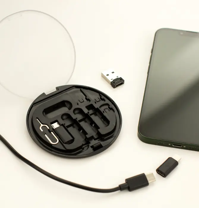 Travel Buddy | USB-to-Everything